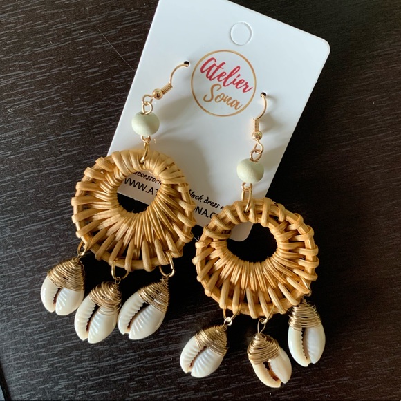 Atelier Sona Jewelry - Atelier Sona Rattan Cowrie Shell Earrings